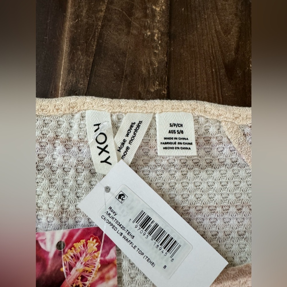 NEW! Roxy Crop Waffle Knit Top - Picture 6 of 9